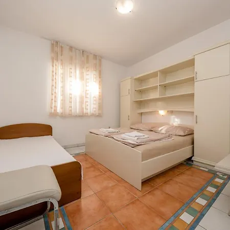 And By The Sea - Gornja, Rab - 11579 Guest house Supetarska Draga