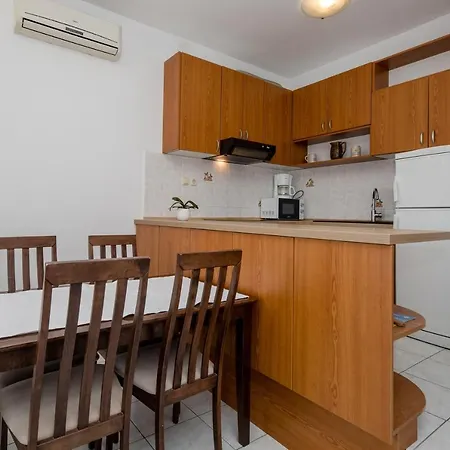 Guest house And By The Sea - Gornja, Rab - 11579