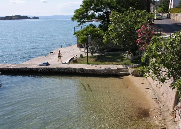 And By The Sea - Gornja - Rab - 11579 ゲストハウス 3*