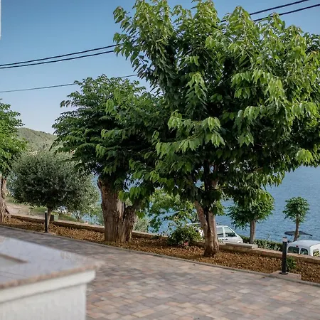 Gasthof And By The Sea - Gornja, Rab - 11579 3*