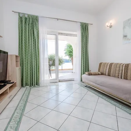 And By The Sea - Gornja, Rab - 11579 سوبيتارسكا دراغا