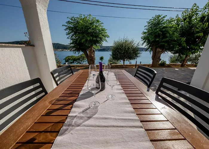 And By The Sea - Gornja - Rab - 11579 3* Supetarska Draga