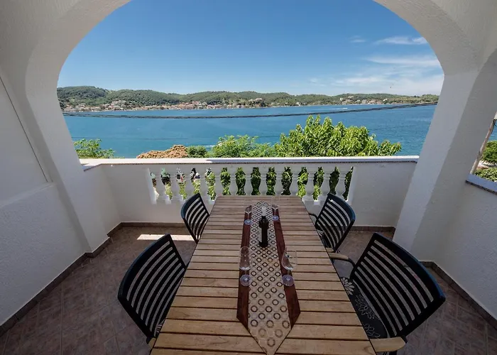 And By The Sea - Gornja - Rab - 11579 Gasthof 3*